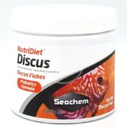 The SEACHEM NUTRIDIET DISCUS FLAKES 50G (1.8OZ) container features a discus fish image, labeled Probiotics Formula and For All Discus Fish.