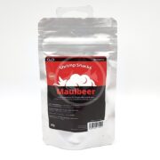 The silver package of GLAS GARTEN SHRIMP SNACKS MAULBEER MULBERRY 30G features a striking red and black label with a shrimp graphic, prominently displaying its name. The German text highlights the products quality: made in Germany.