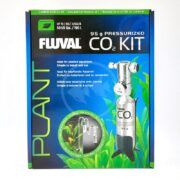 The FLUVAL CO2 KIT 3.3 OZ packaging features an image of the system, highlighting its ease of installation and major benefits for planted aquariums, with specs in multiple languages.