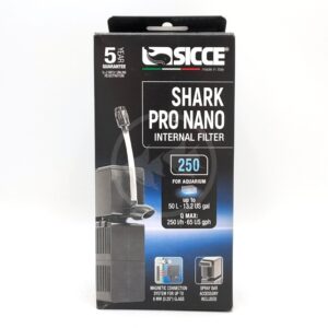 A black box of SICCE Shark Pro Nano Internal Filter for aquariums, featuring product images and details such as 250 L/h flow rate, for tanks up to 50 L, 5-year warranty, and spray bar included.