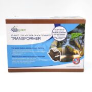 A box for an Aquascape 60-watt low voltage quick-connect transformer, featuring images of a waterfall, the transformer, and product details in English and French for water feature and landscape lighting.